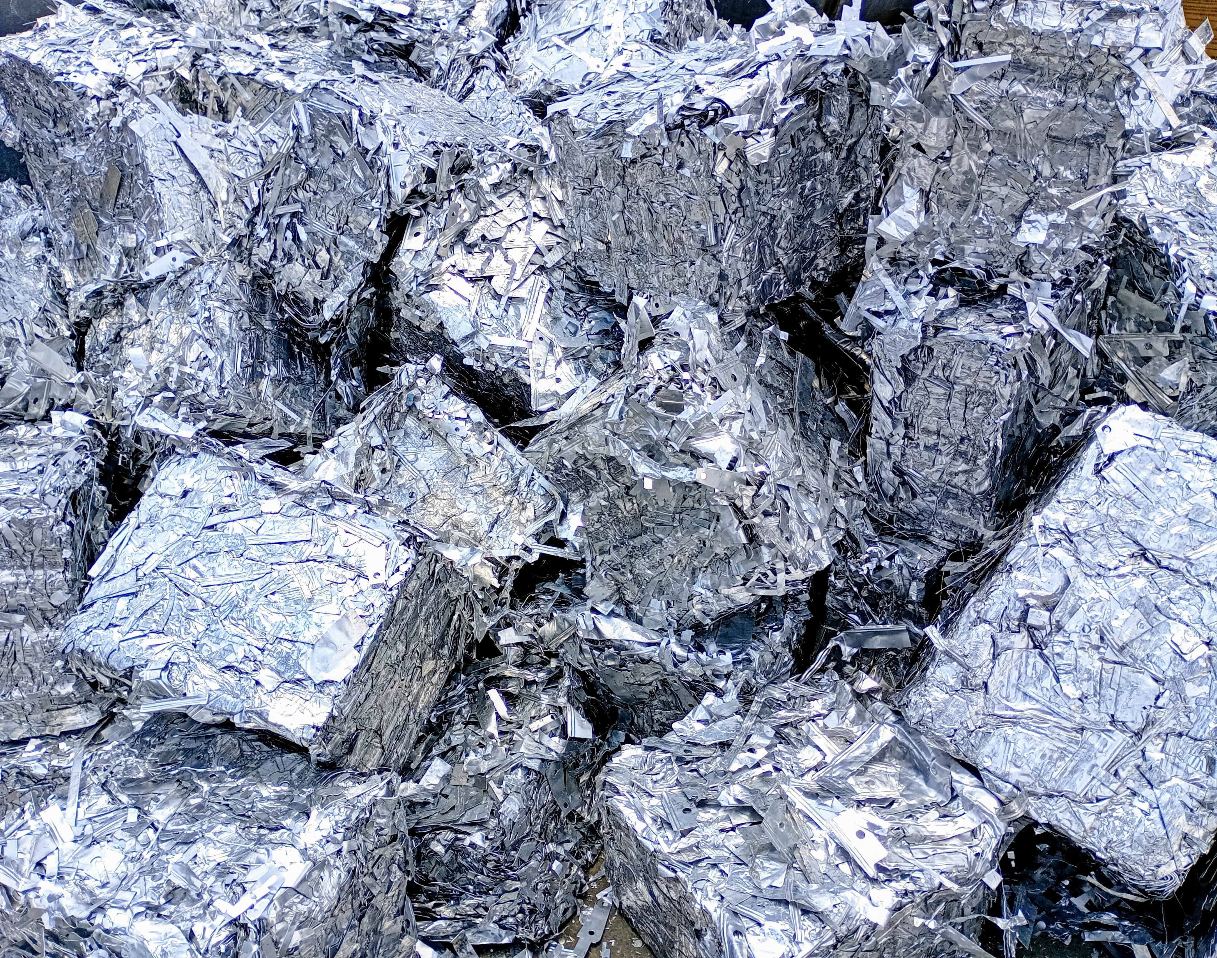 Aluminio